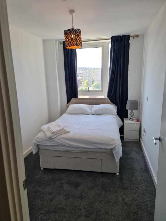 Apartment Beautiful 2-bed Flat *