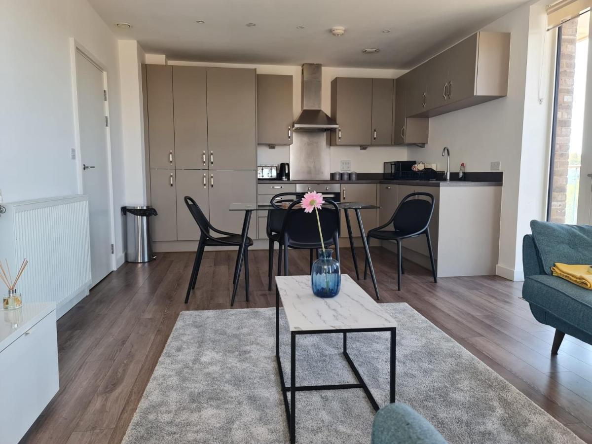 Apartment Beautiful 2-bed Flat