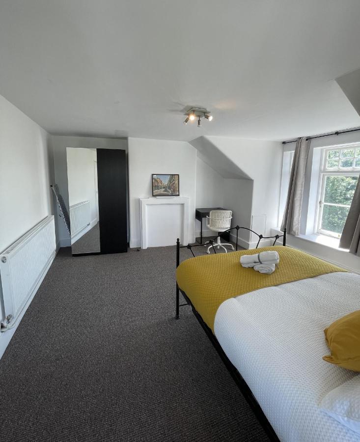 Apartment First Rate London