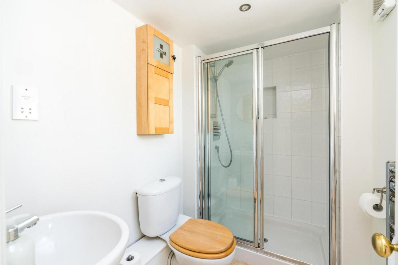 Beautiful 3bd Forest Hill South Vakantiehuis Londen