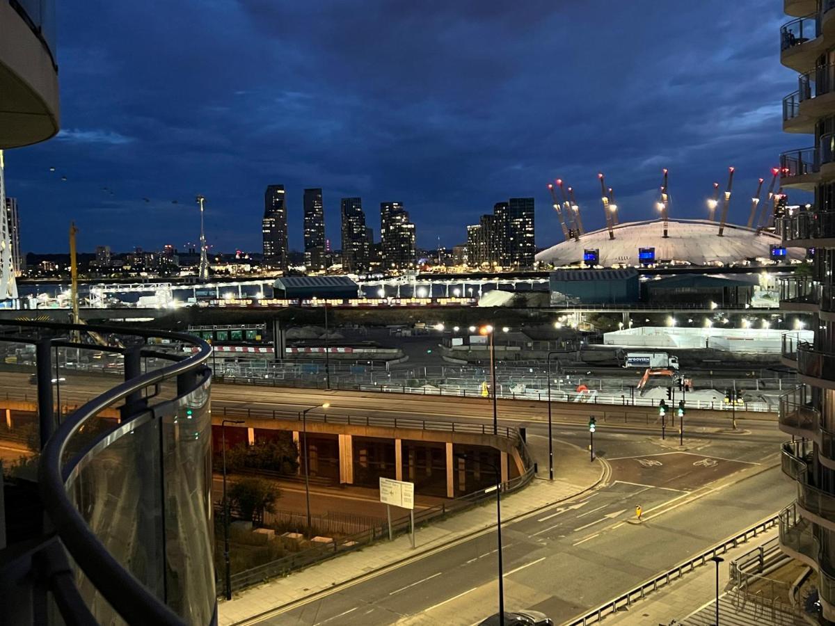 Riverline Heights Near O2 & Excel Free Parking Londra