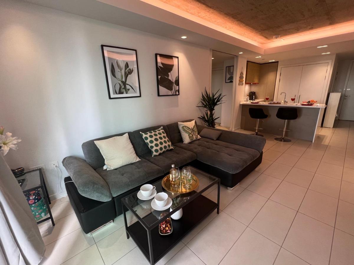 Riverline Heights Near O2 & Excel Free Parking Londra
