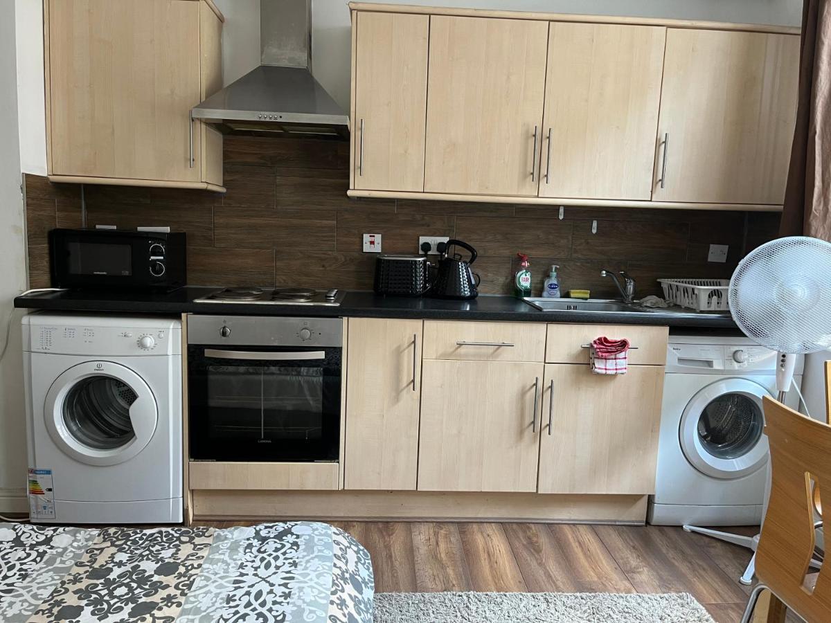 Safran House Apartment London