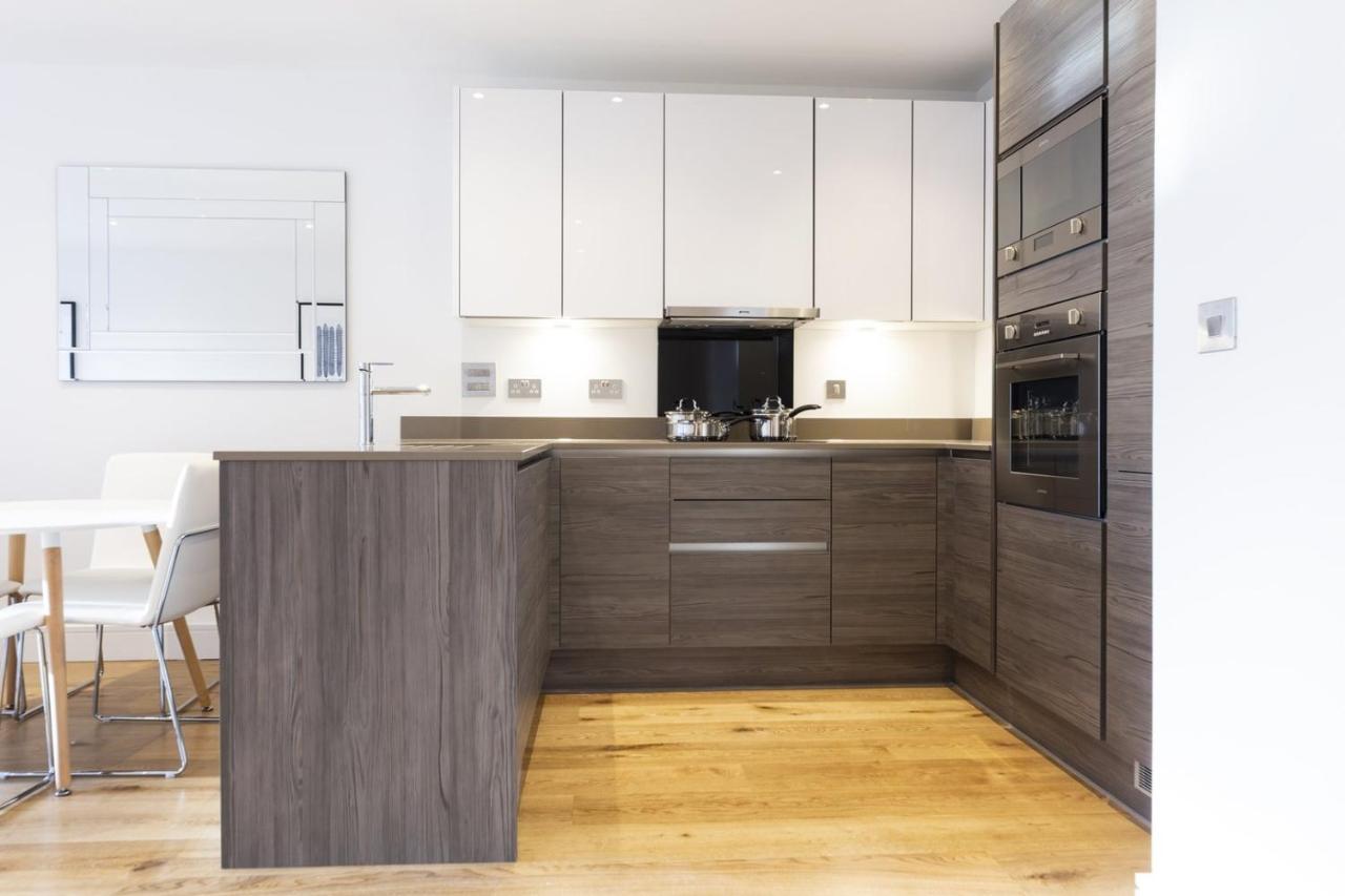 Stylish Family Sized 2 Bedroom Apartment