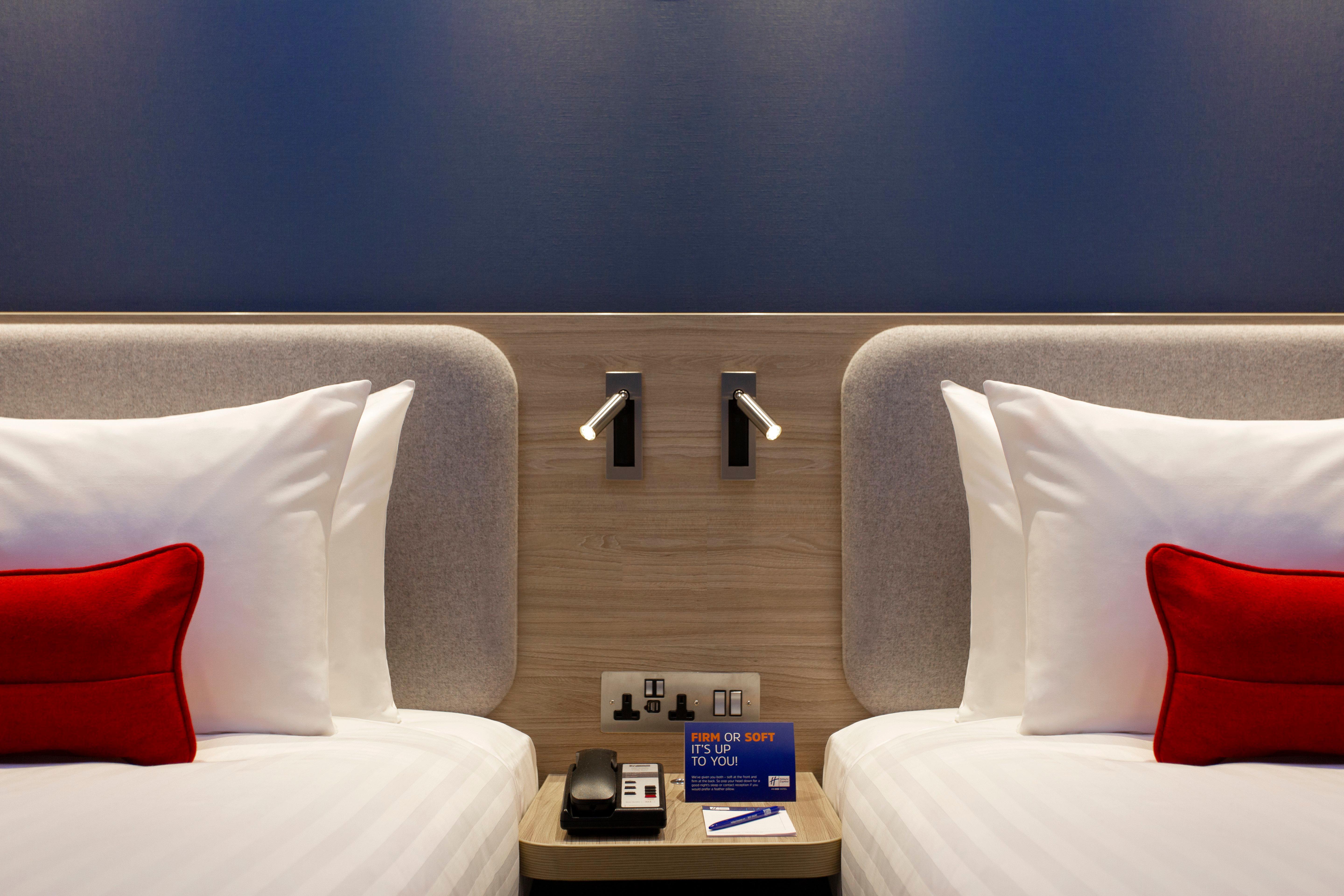 Express Royal Docks By Ihg Hotell 3*