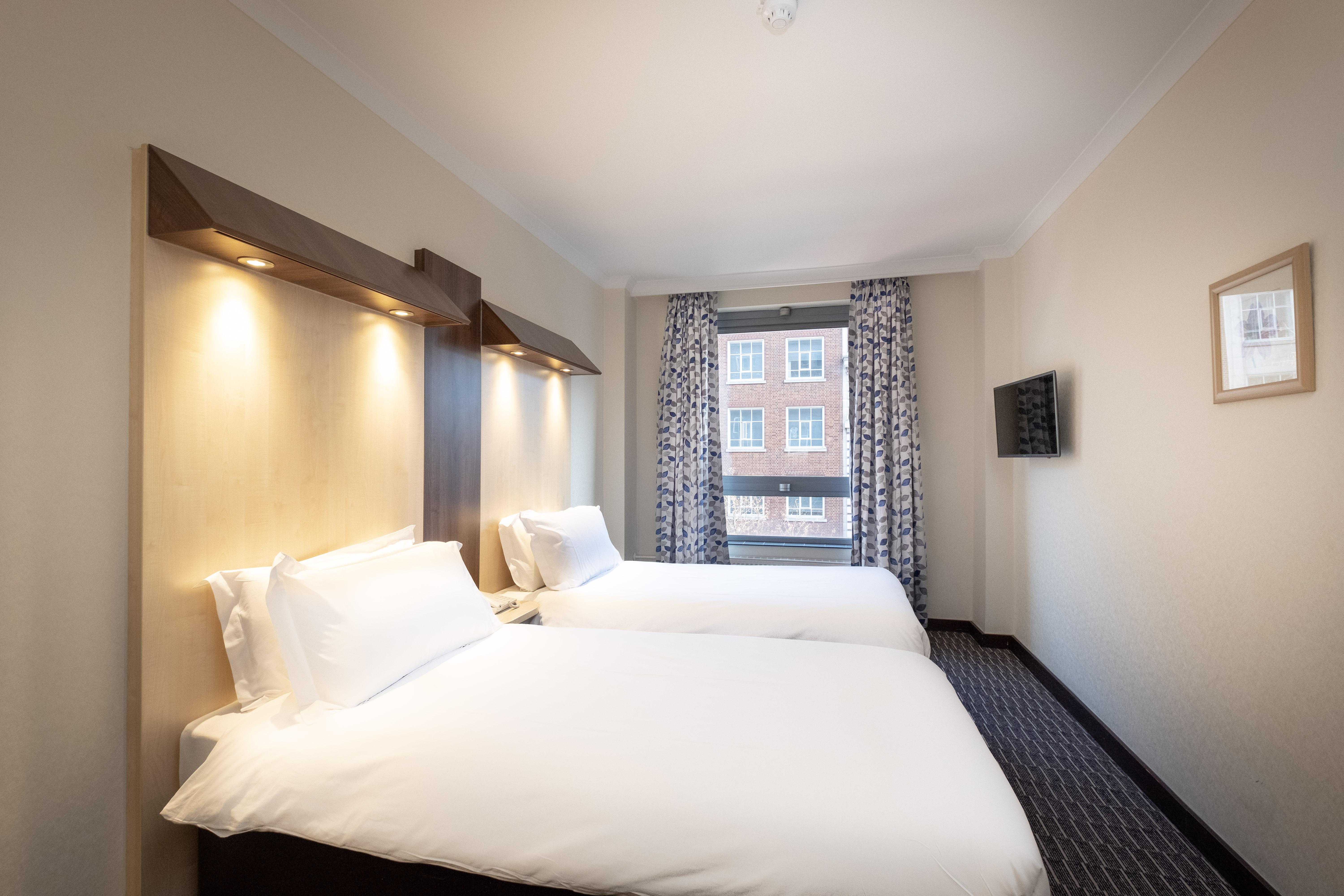 Hotell Sleeper At Royal National 4*