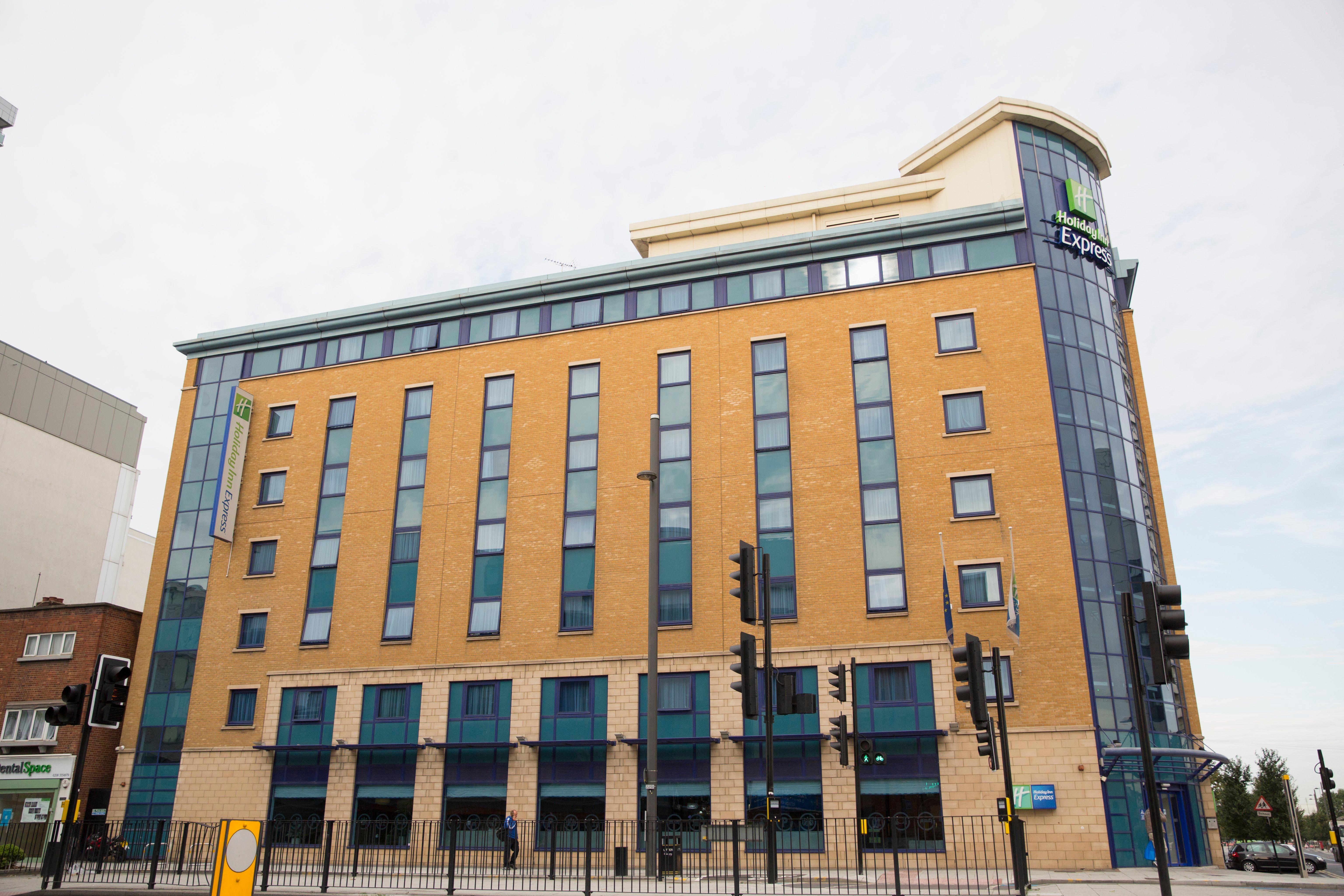 Hotell Express Stratford By Ihg