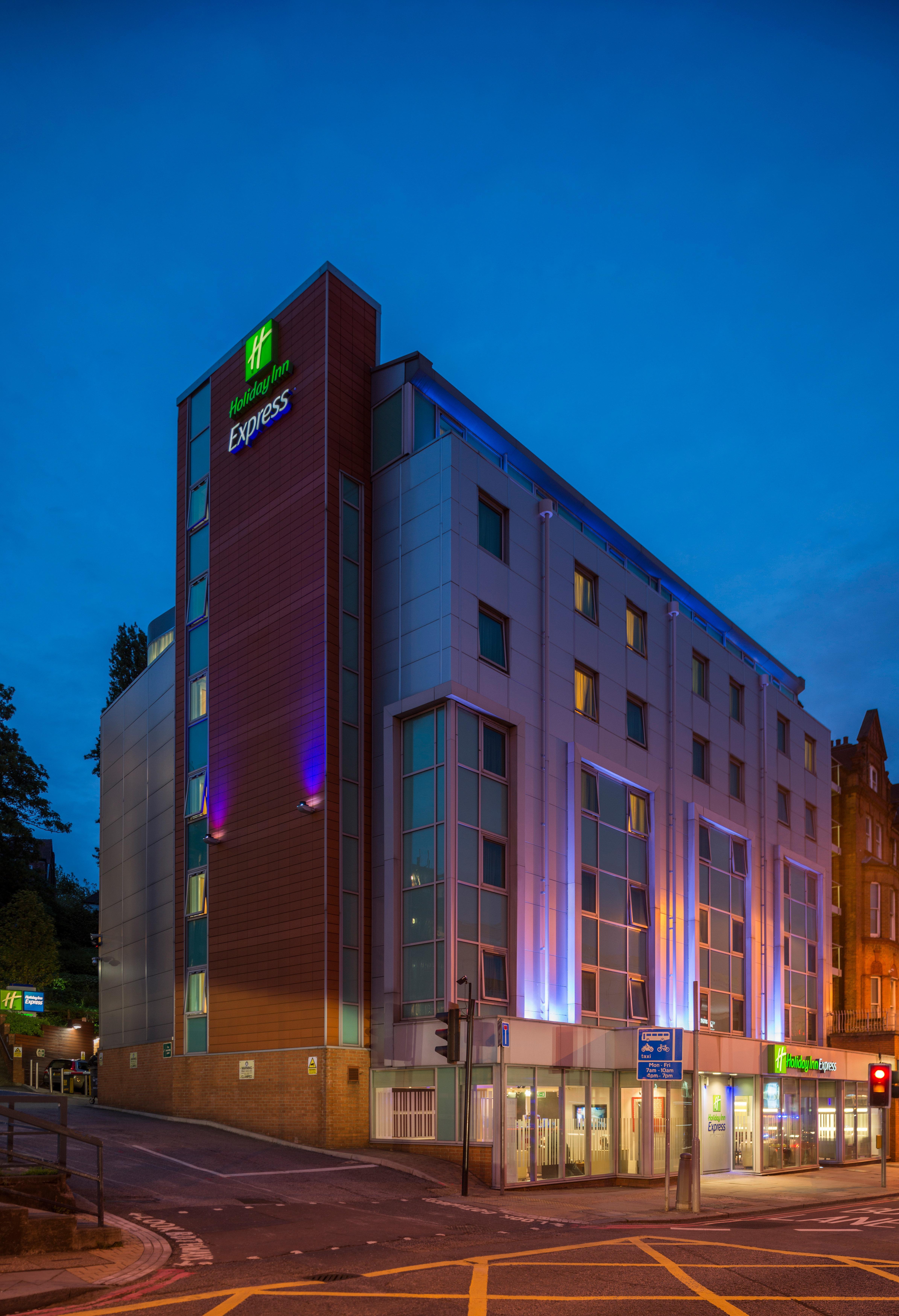Express London-swiss 3* Londen