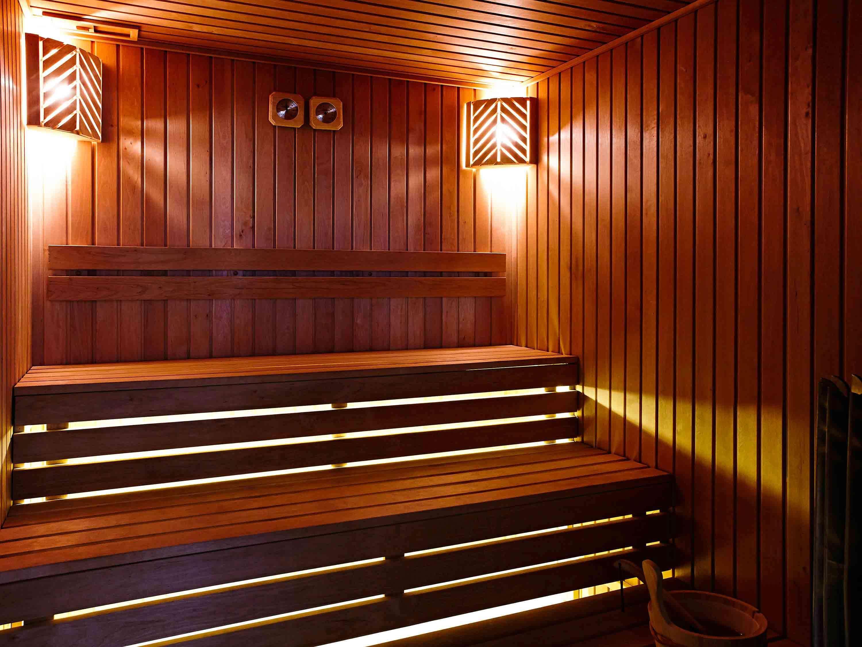 Novotel Excel 4*