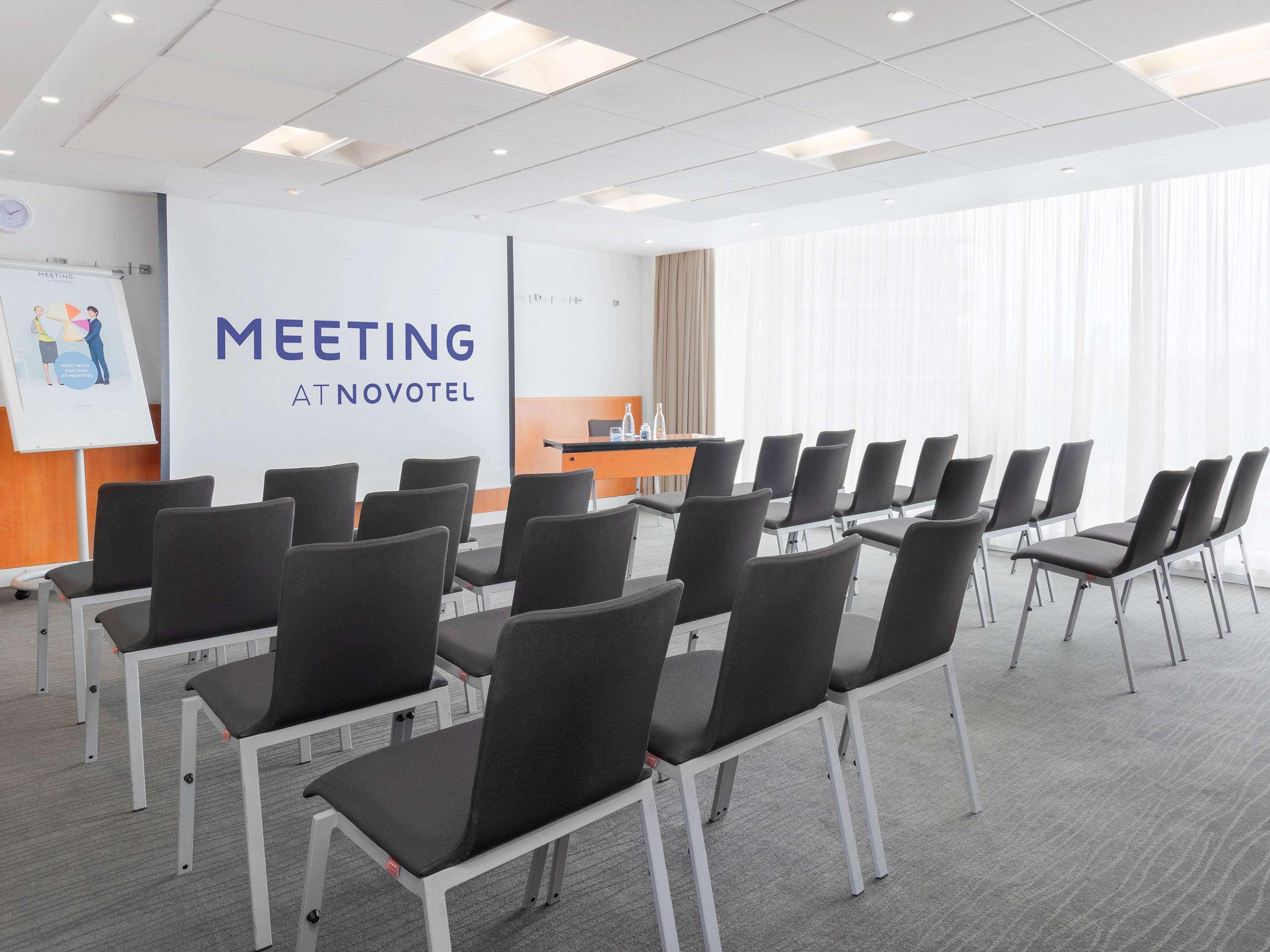 Novotel Excel 4* London