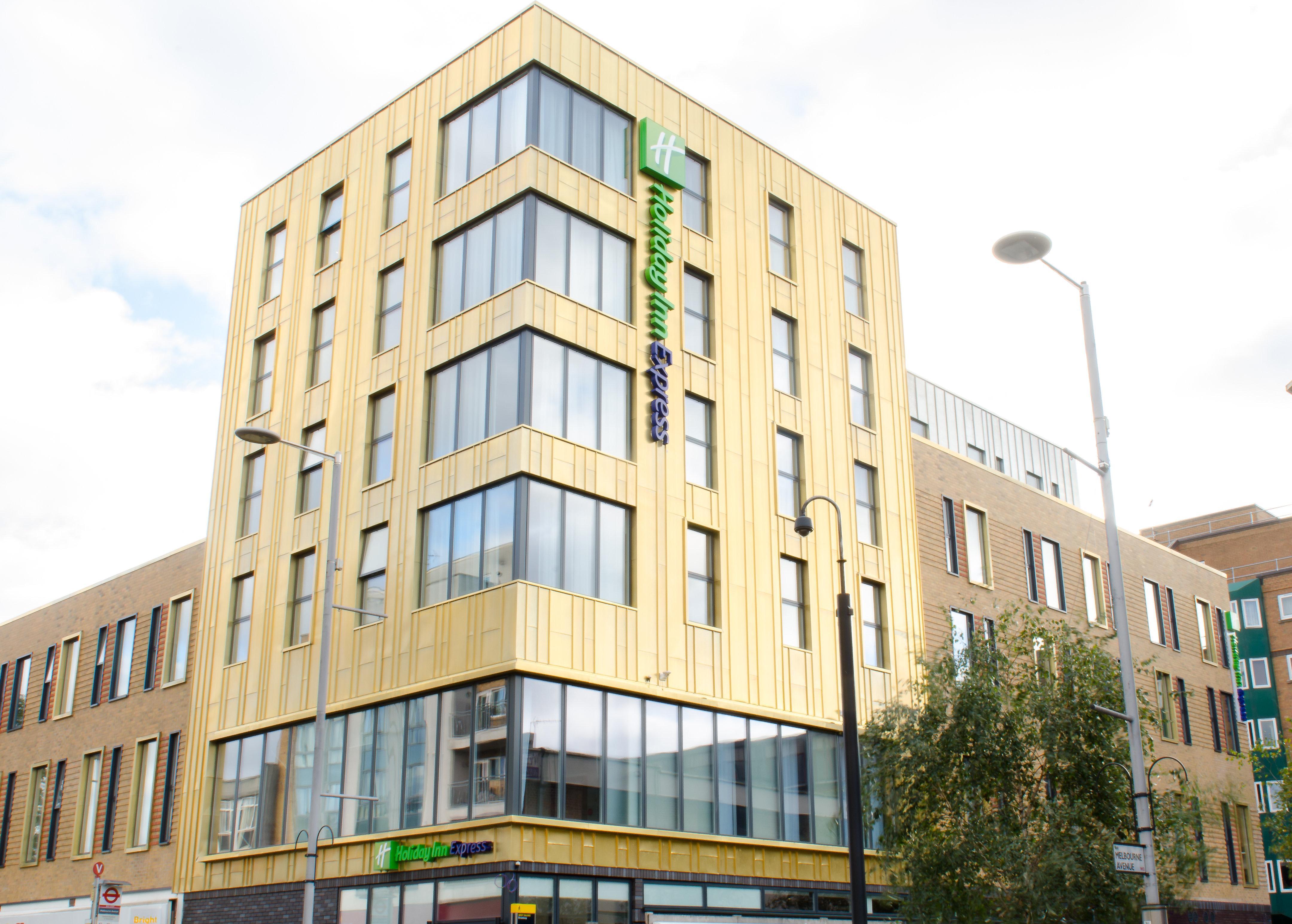 Express London-ealing, An Ihg Hotell London