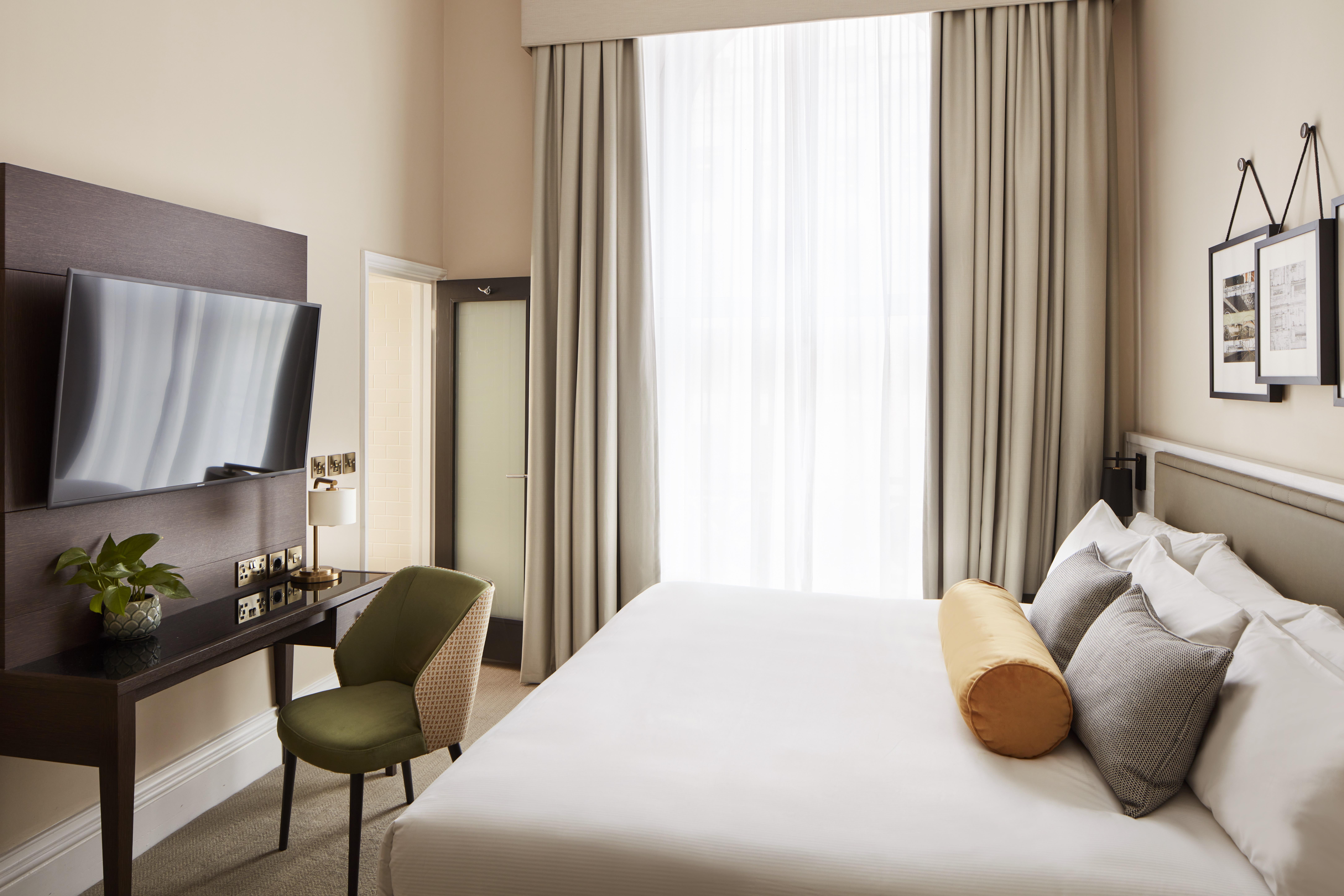 The Clermont London, Victoria Hotell London