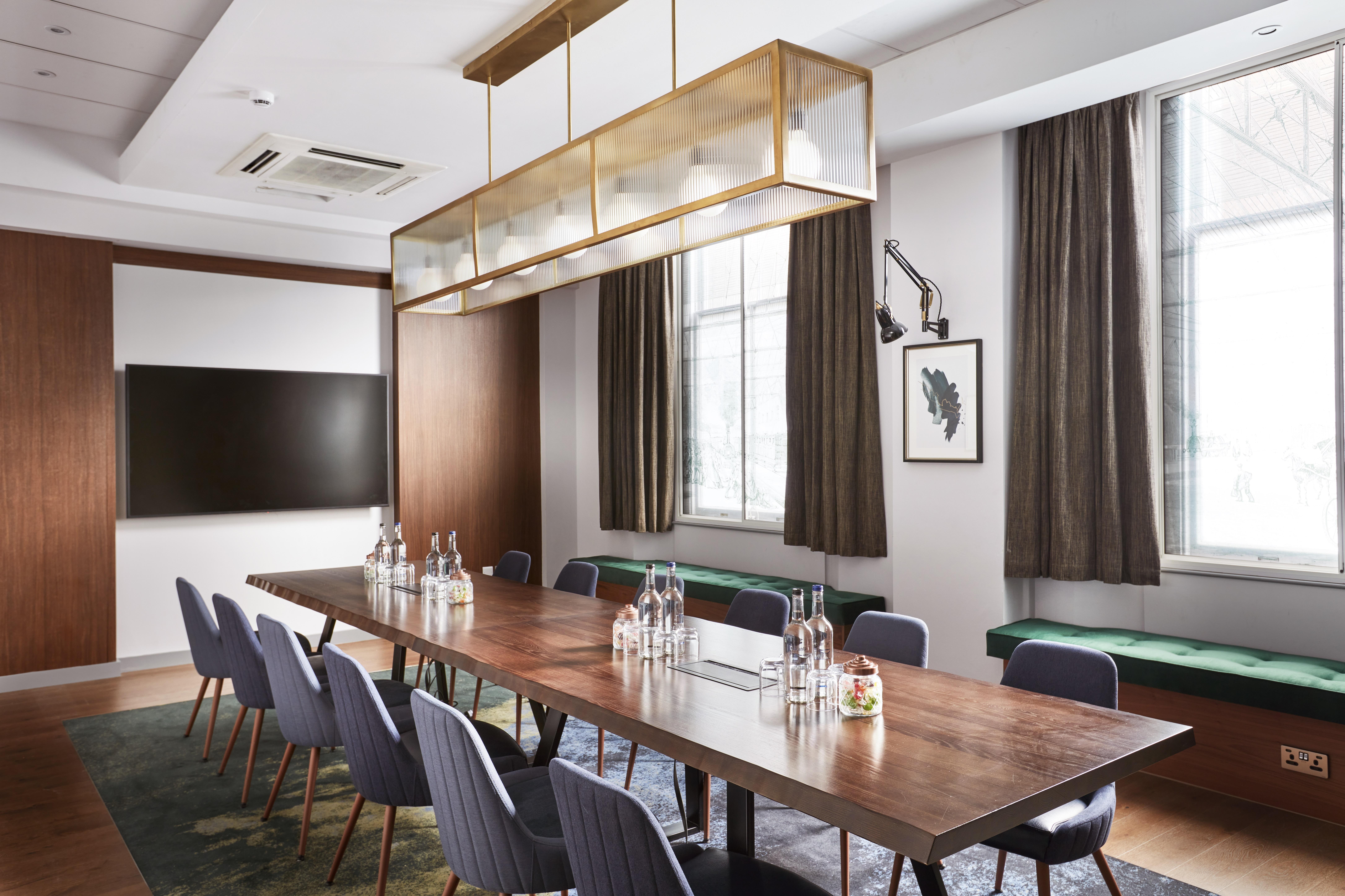 The Clermont London, Victoria Hotell 4*