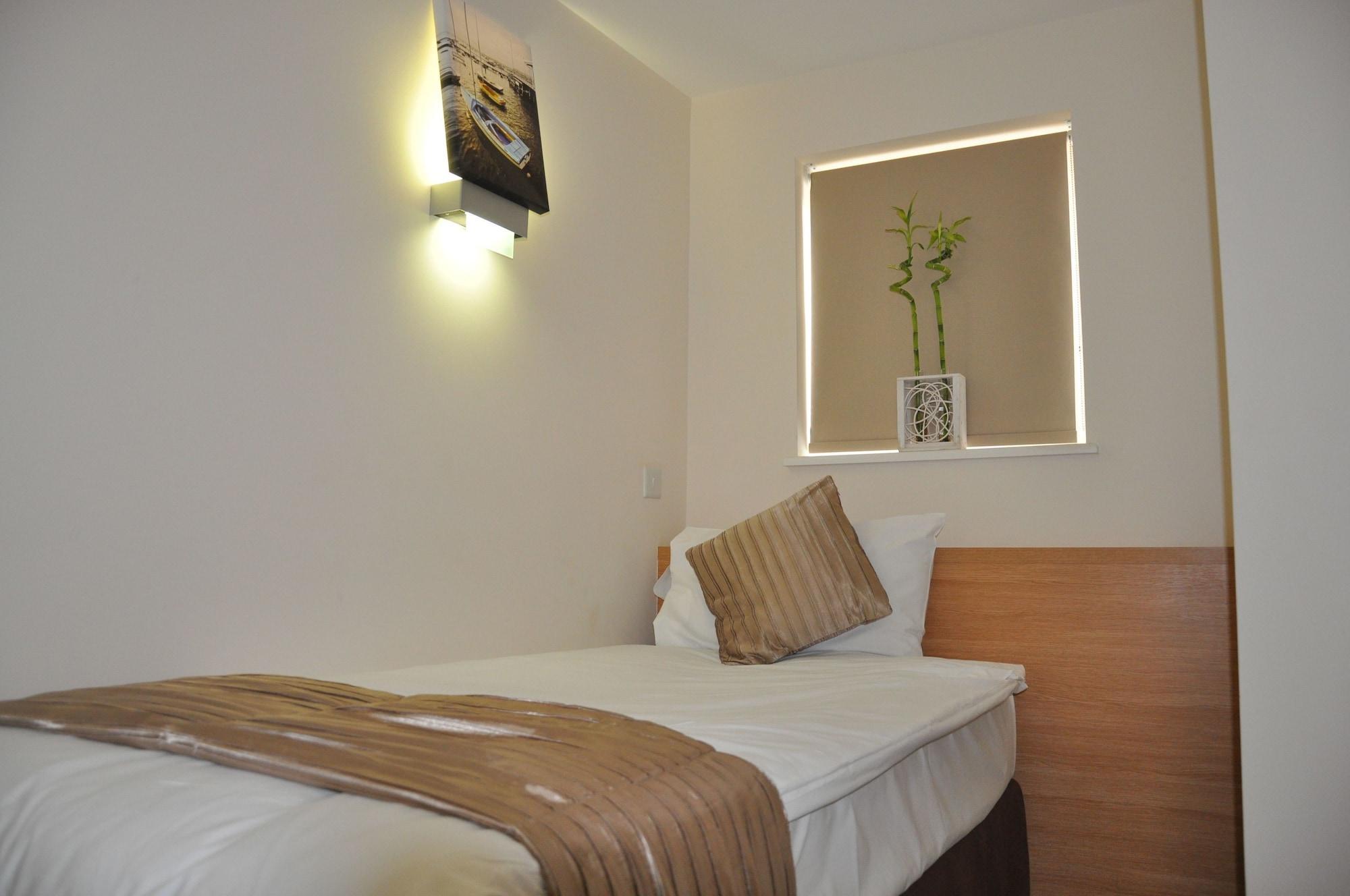 Hotell Queens London
