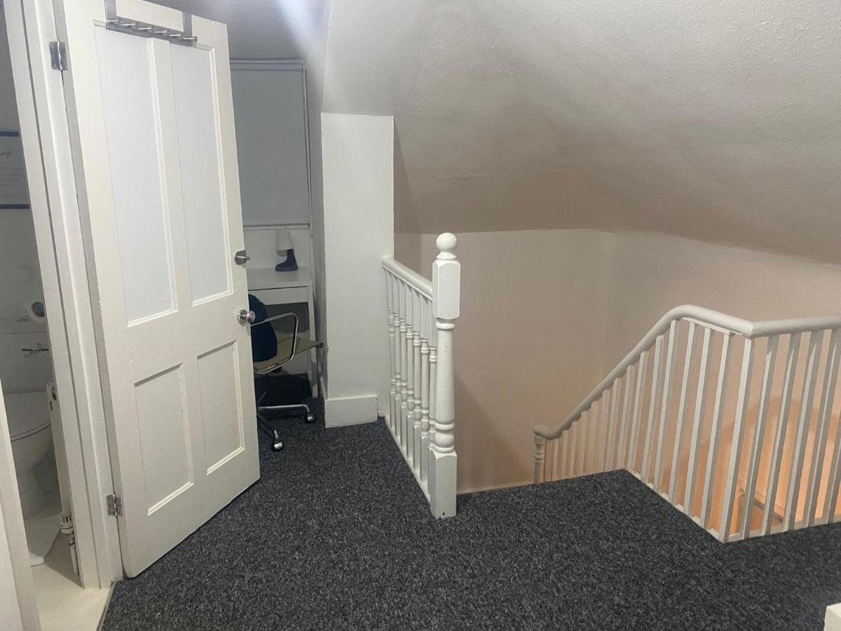 Apartment Lovely Large Near Stratford *