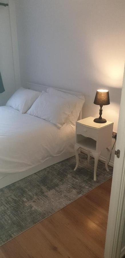 Lägenhet Lovely 2-bedroom, 1 Bathroom Home, Sleeps 4