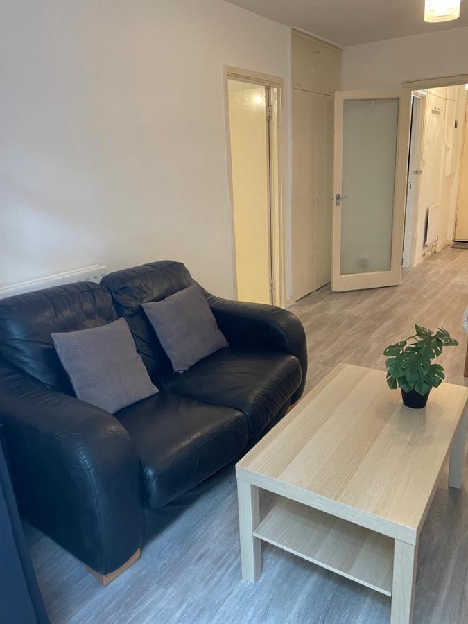 Serviced Near Borough Station Se1 Apartment London
