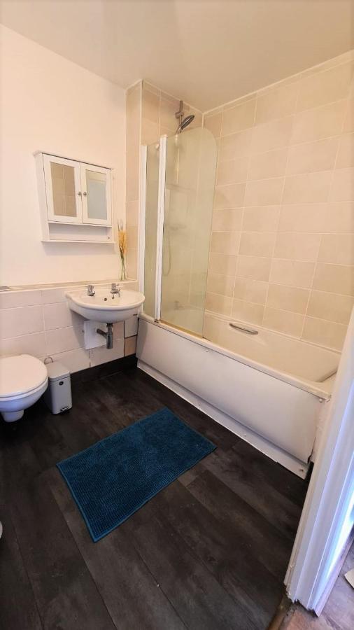 Lovely 5 Sleeper Flat - Upper Clapton Appartement