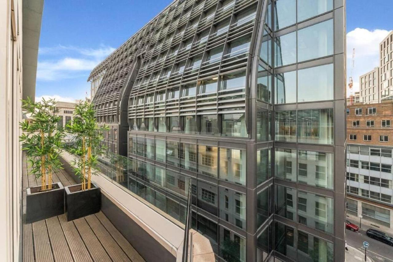 Flat With Balcony - Tower Hill - Centre By Prime Stays N-17 Apartment