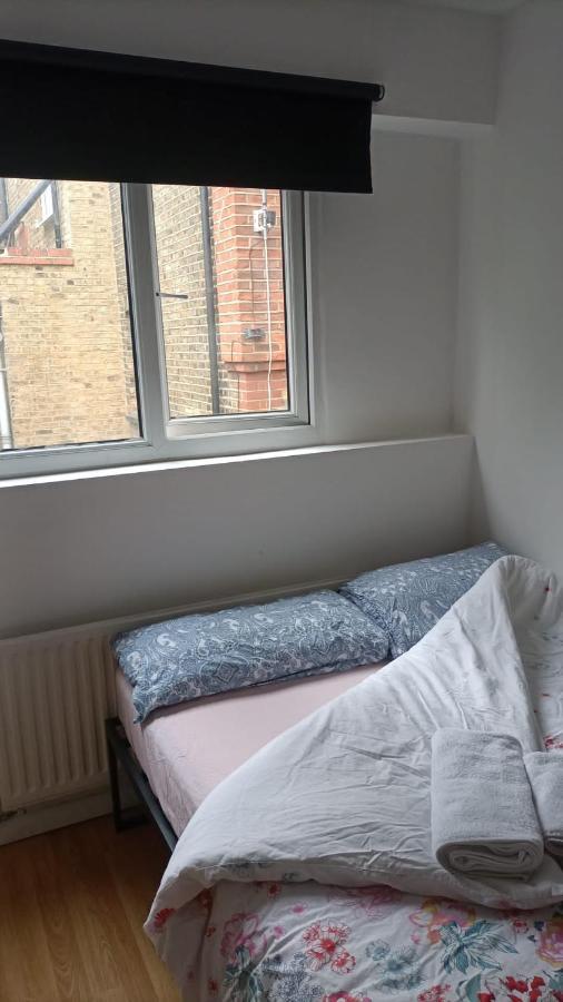 Auberge de jeunesse Bright Double Bedroom Londres