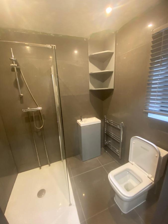 Mannbuilding Guest house London