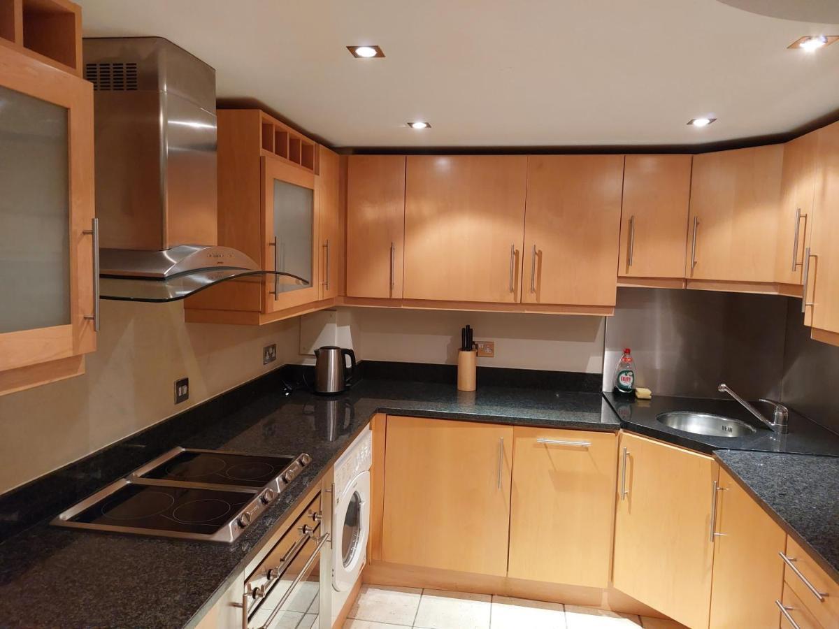 Appartement One Bed Stylish Apartment, Canary Wharf, Londen