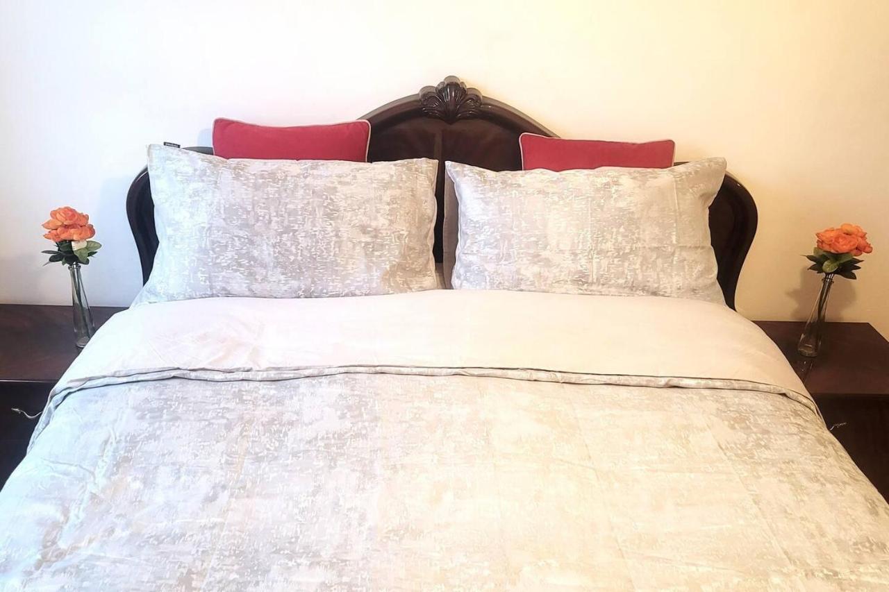 Beautiful 1-bed In Apartment