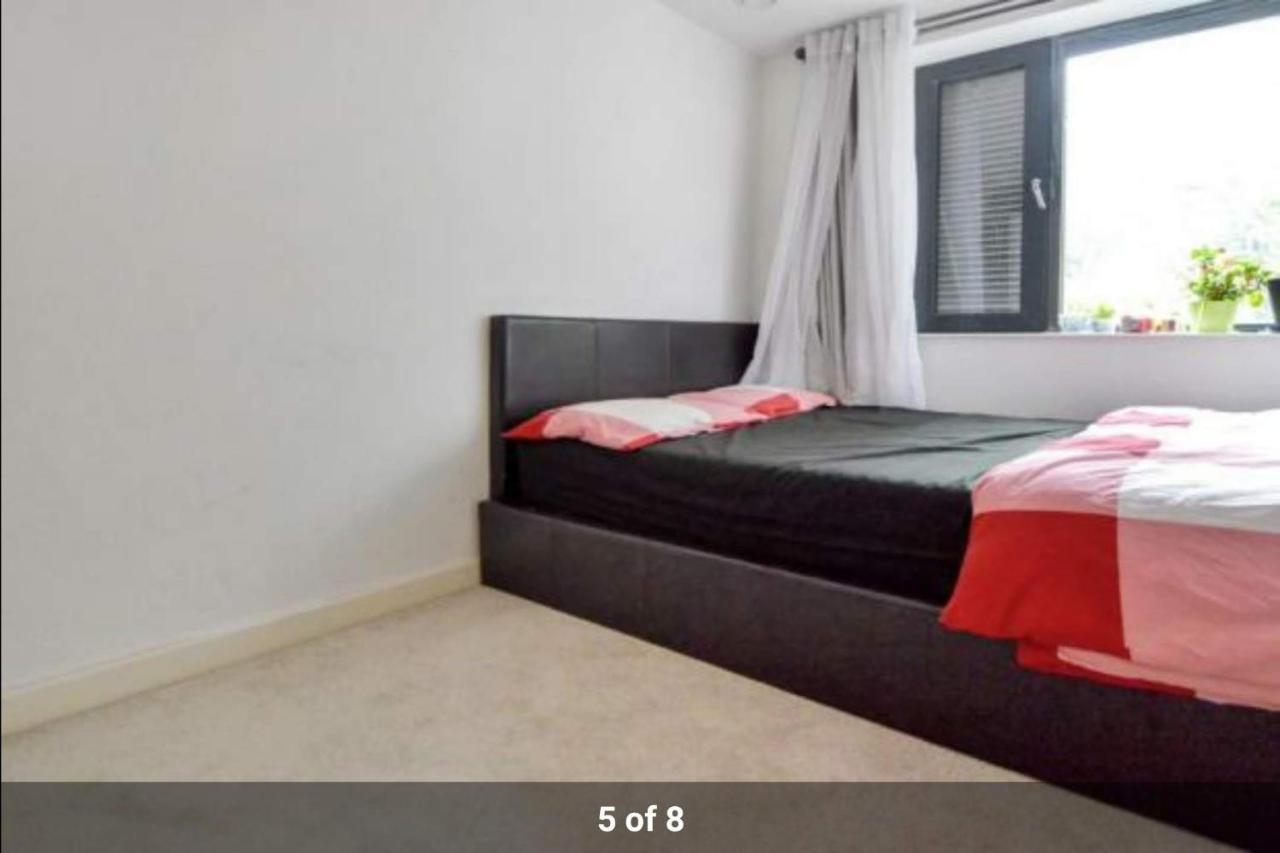 Cape House London: Spacious 4-bedroom Retreat With Garden London