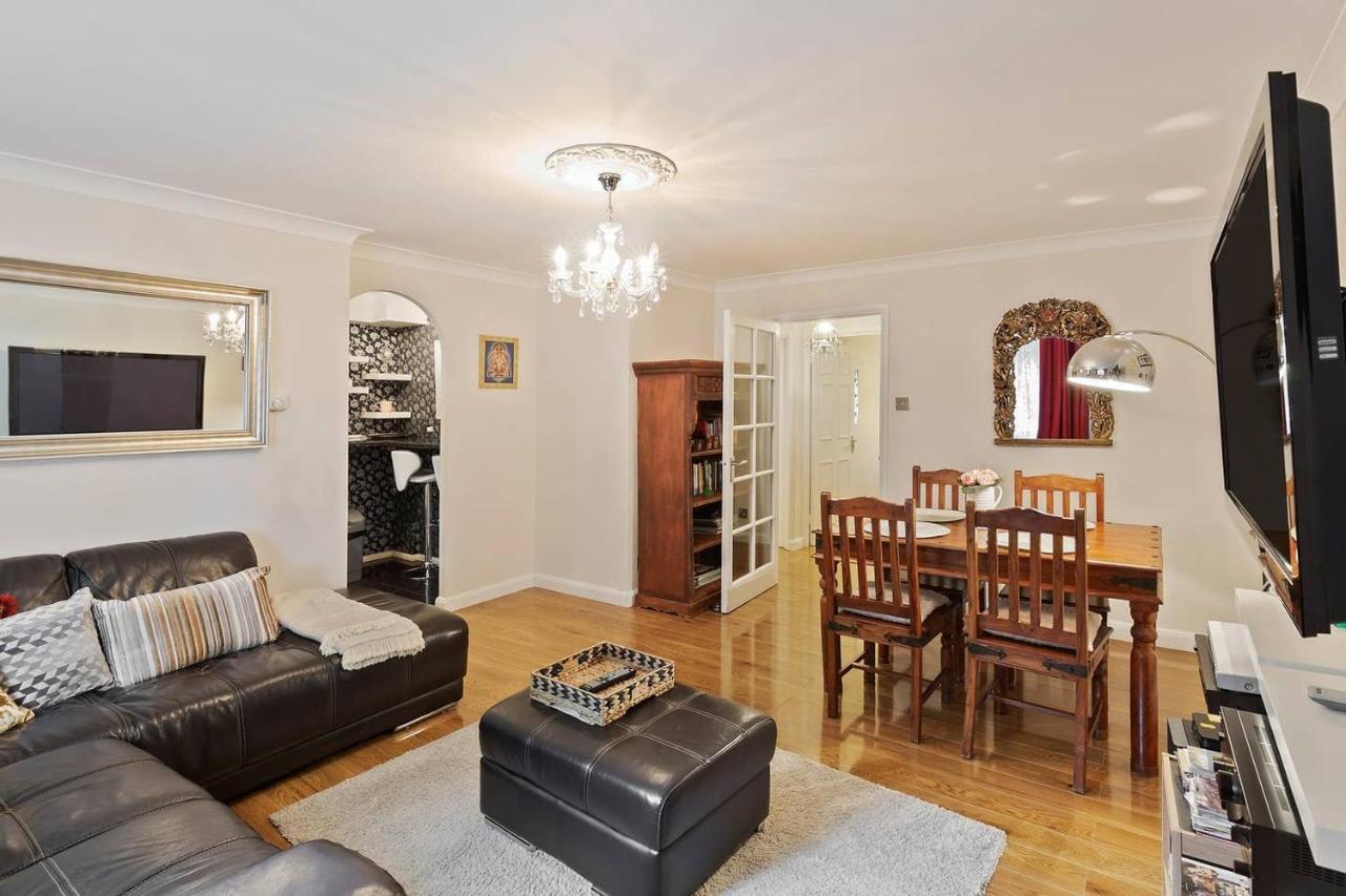 Beautiful And Cosy 2 Bedroom Flat Lejlighed London