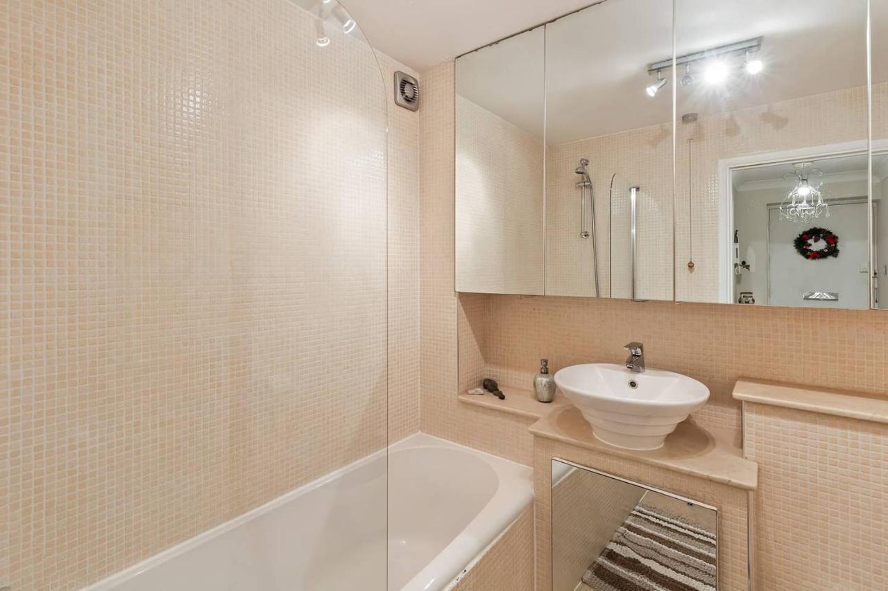 Lejlighed Beautiful And Cosy 2 Bedroom Flat London