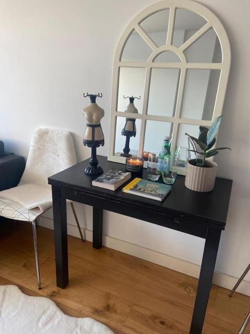 Spitalfields Market Penthouse Flat With Balcony Lägenhet London