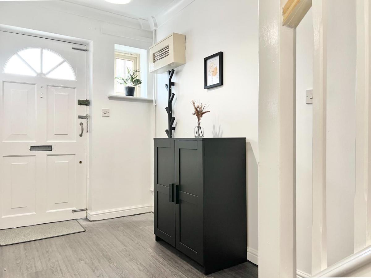Lägenhet Last-minute Secure L Exclusive Deals On 2 Double Bedrooms - Weekly & Monthly - Sleeps 6 Lhofin Short Lets & Serviced