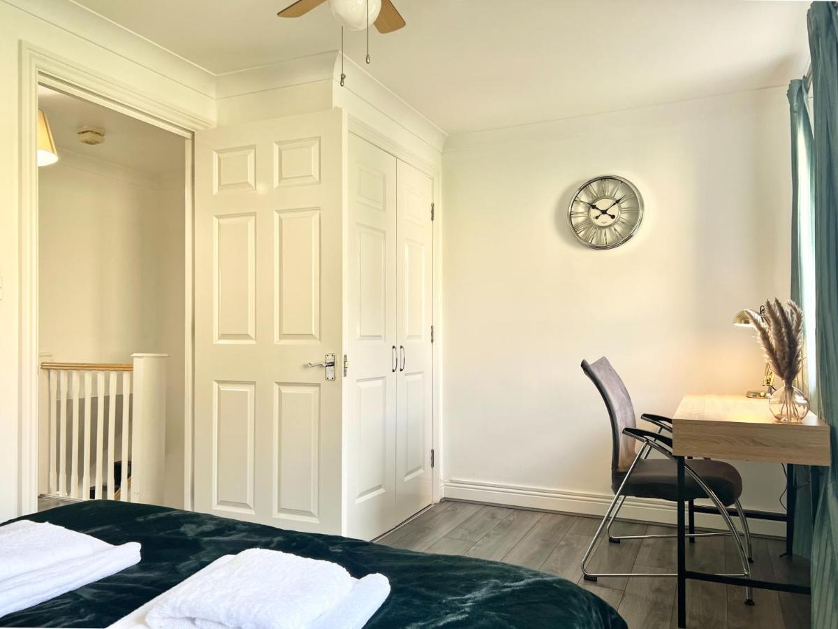 Last-minute Secure L Exclusive Deals On 2 Double Bedrooms - Weekly & Monthly - Sleeps 6 Lhofin Short Lets & Serviced Lägenhet London