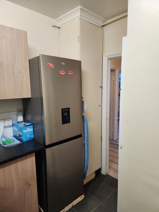 2-bedroom Flat In Cutty-sark, Greenwich ! *