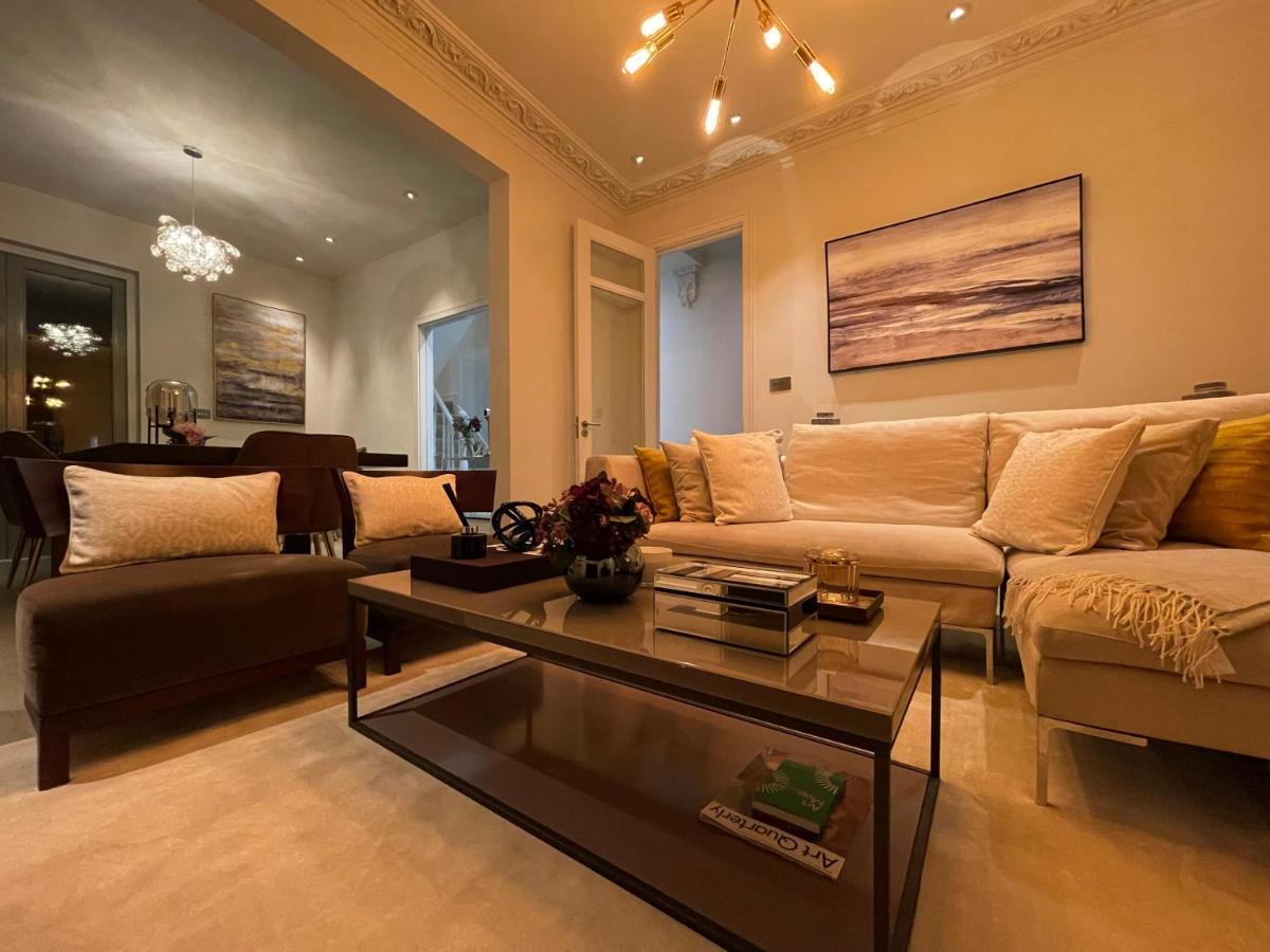 Spacious 4br, 2ba Feriehus London