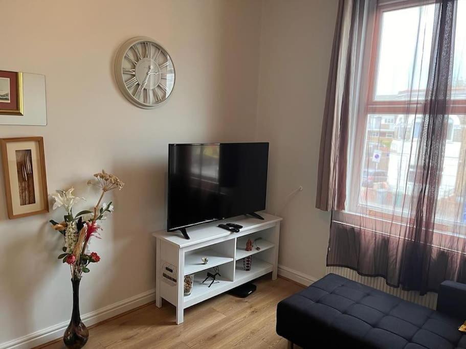 Apartment 2 Bed Flat In Canning Town *