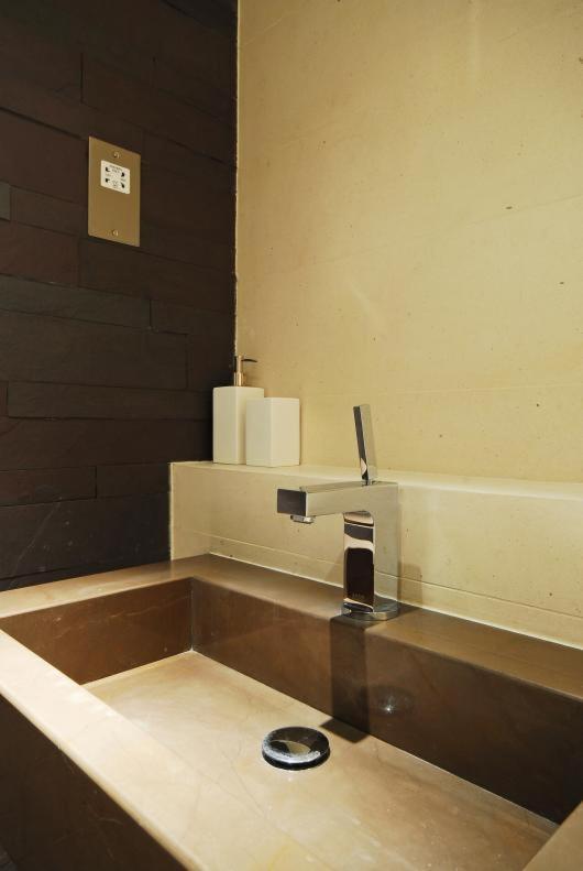 Spacious 4br, 2ba Feriehus *