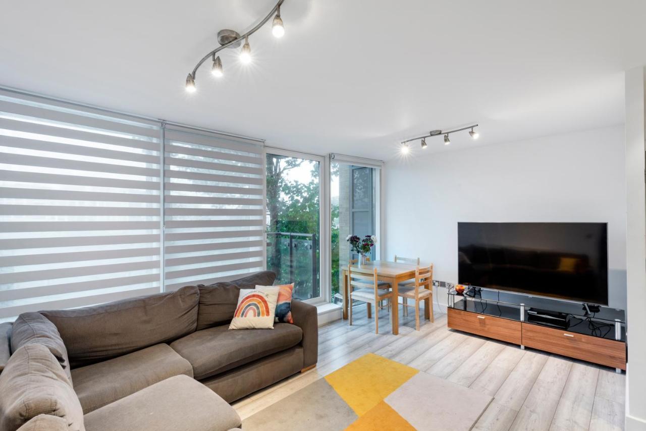 Apartment Modern 2bed 2bath Stratford *