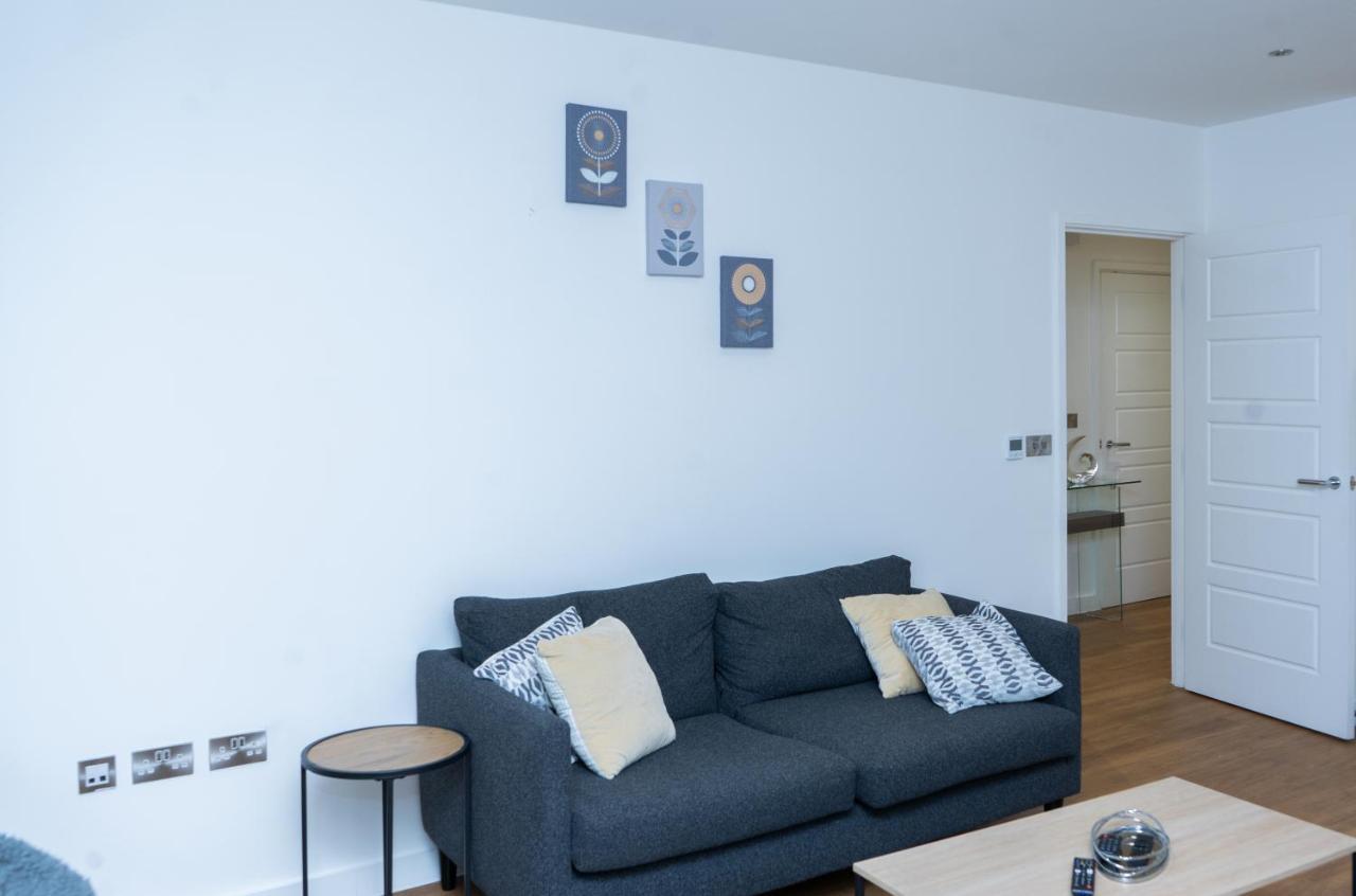 Apartment Guerneville 1 Bedroom Luxury Royal Wharf By Excel Exhibition Centre *