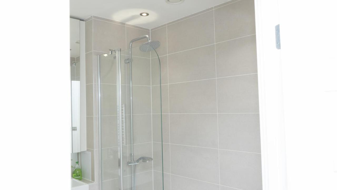Apartment Guerneville 1 Bedroom Luxury Royal Wharf By Excel Exhibition Centre