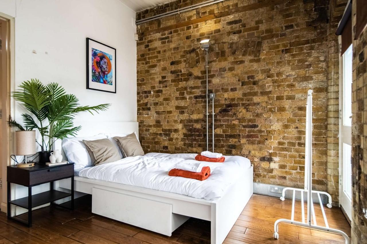 Appartement Livestay-fabulous Three Bed Warehouse Conversion Londen