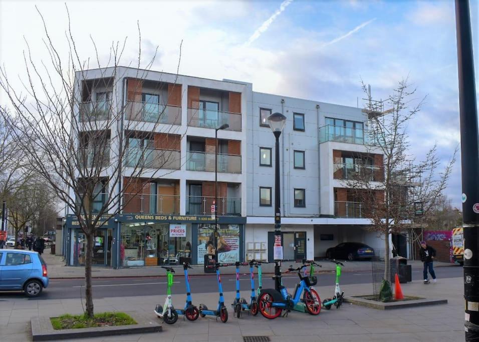 Appartement Stylish Peckham 10 Seconds From Station Londen