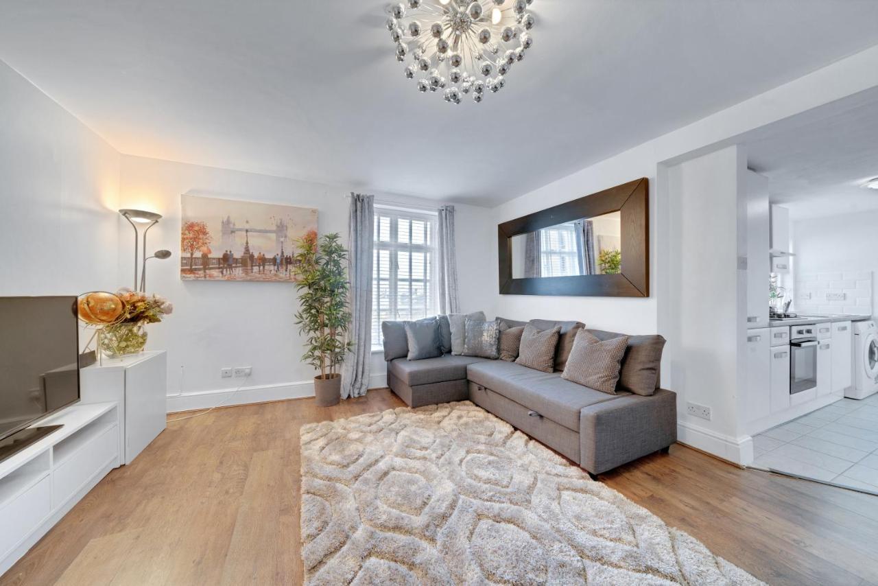 Appartement Modern Deluxe 2 Bedroom In Canning Town Excel Centre Londen