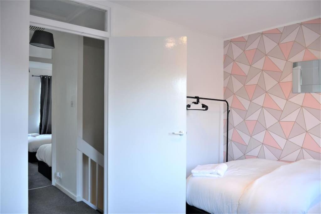 Zone 2, 2 Bedroom House Ferienhaus