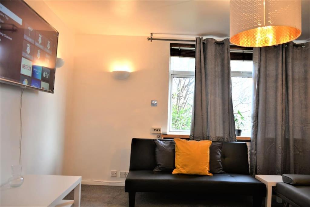 Zone 2, 2 Bedroom House Ferienhaus London