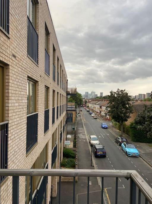Modern 1-bedroom Close To City Airport Lejlighed