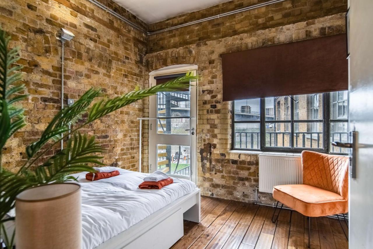 Livestay-fabulous Three Bed Warehouse Conversion * Londen