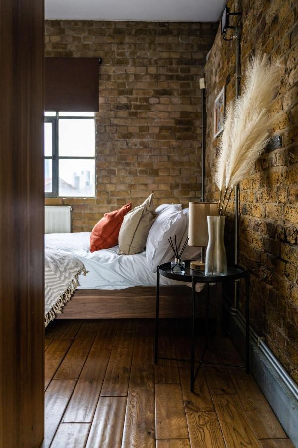 Livestay-fabulous Three Bed Warehouse Conversion Londen