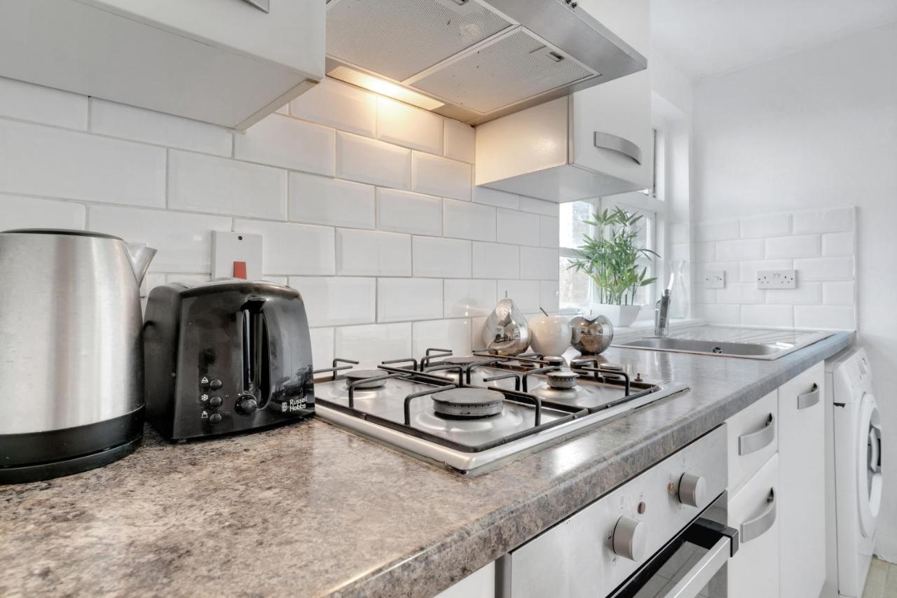 Modern Deluxe 2 Bedroom In Canning Town Excel Centre Londen