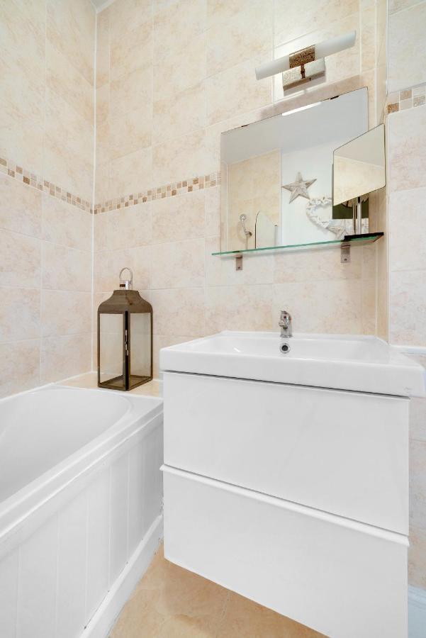 Modern Deluxe 2 Bedroom In Canning Town Excel Centre